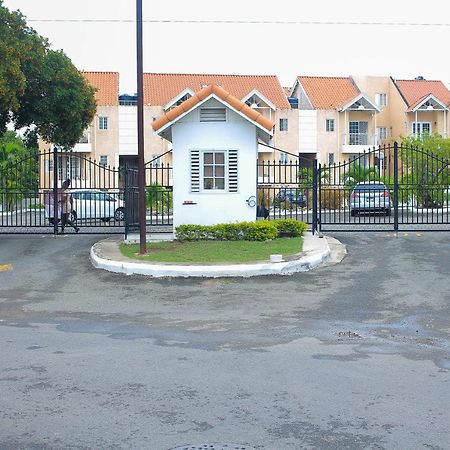 Ferienwohnung Marley Manor Kingston Exterior foto